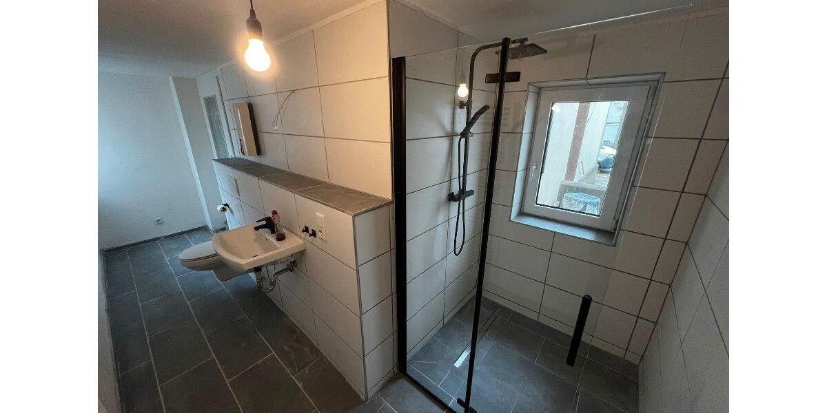 Erdgeschoßwohnung Witten Annen - 2.5 Zimmer, 67 m&sup2;, 765&euro; | Angebot:26036381