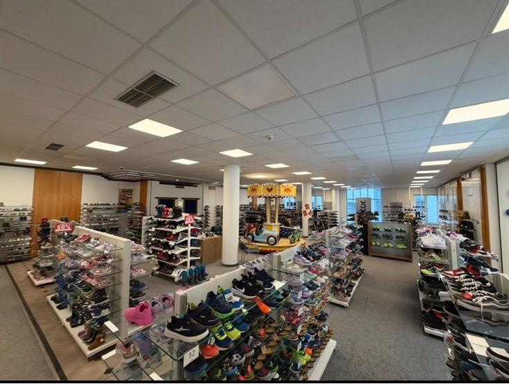 Gewerbeobjekt Weiden in der Oberpfalz - 1.750&euro; | Angebot:25932823