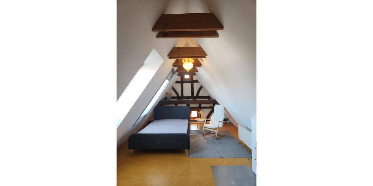 Dachgeschoßwohnung Kusterdingen - 1 Zimmer, 20 m&sup2;, 450&euro; | Angebot:25881364
