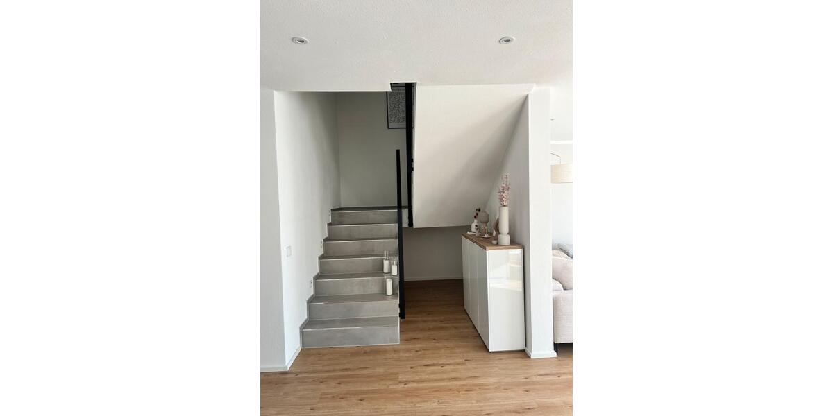 Doppelhaushälfte Aichach - 5 Zimmer, 188 m&sup2;, 1.680&euro; | Angebot:25170599