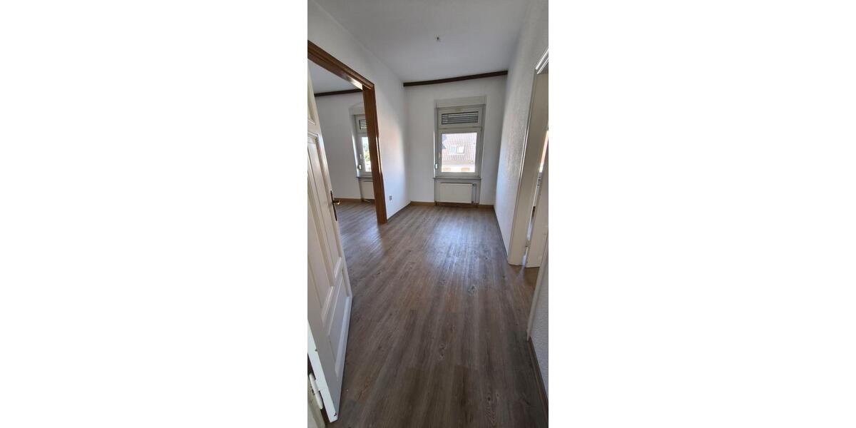 Etagenwohnung Burg - 2.5 Zimmer, 70 m&sup2;, 407&euro; | Angebot:25428353
