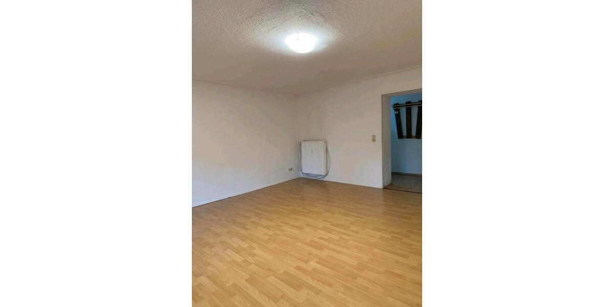 Etagenwohnung Wallerfangen - 3 Zimmer, 80 m&sup2;, 600&euro; | Angebot:24676560