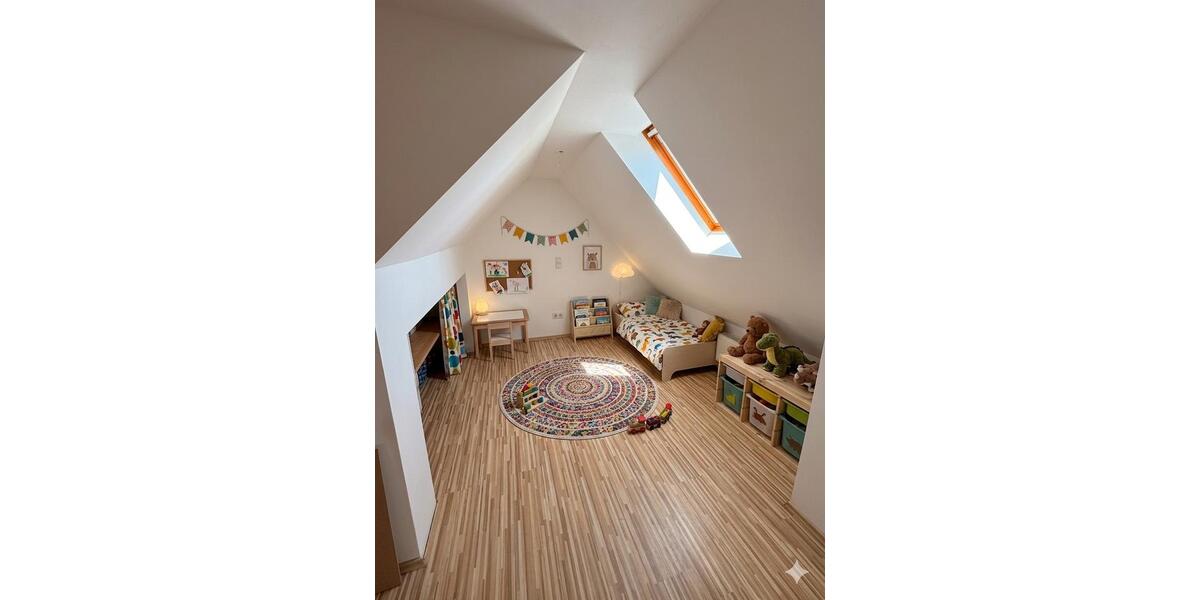 Maisonettenwohnung Siegburg - 5 Zimmer, 133 m&sup2;, 1.700&euro; | Angebot:26690682