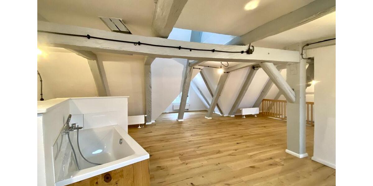 Dachgeschoßwohnung Hann. Münden - 2 Zimmer, 164 m&sup2;, 1.970&euro; | Angebot:22590885