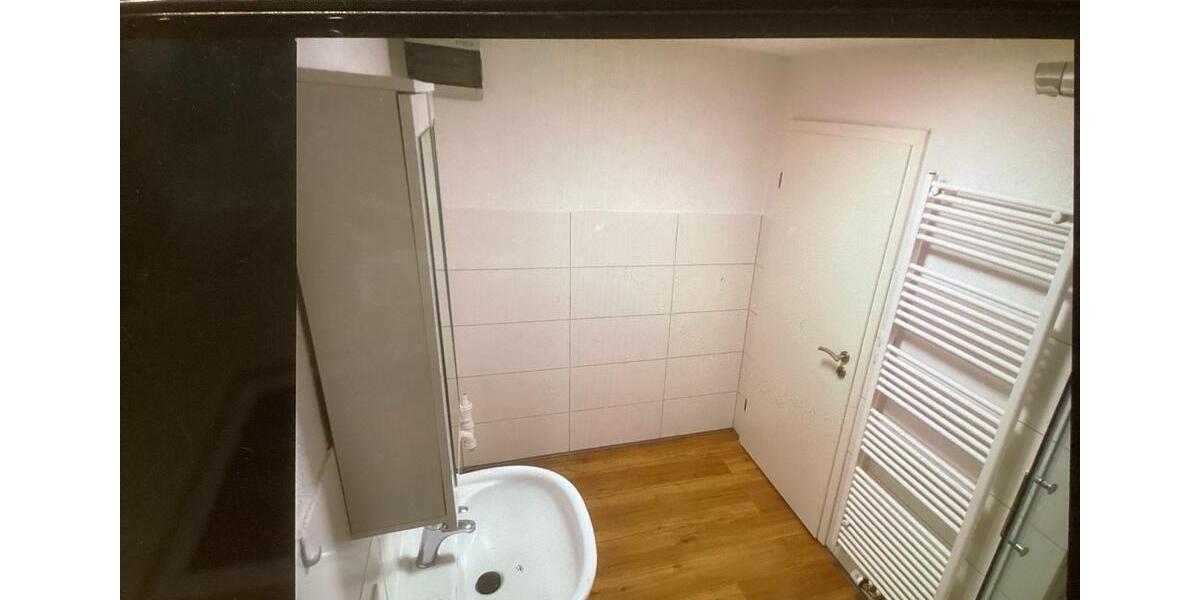 Erdgeschoßwohnung Sinsheim - 3 Zimmer, 60 m&sup2;, 830&euro; | Angebot:26580158