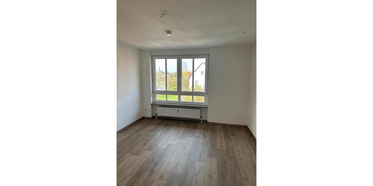 Etagenwohnung Eckersdorf - 1 Zimmer, 34 m&sup2;, 450&euro; | Angebot:26634319