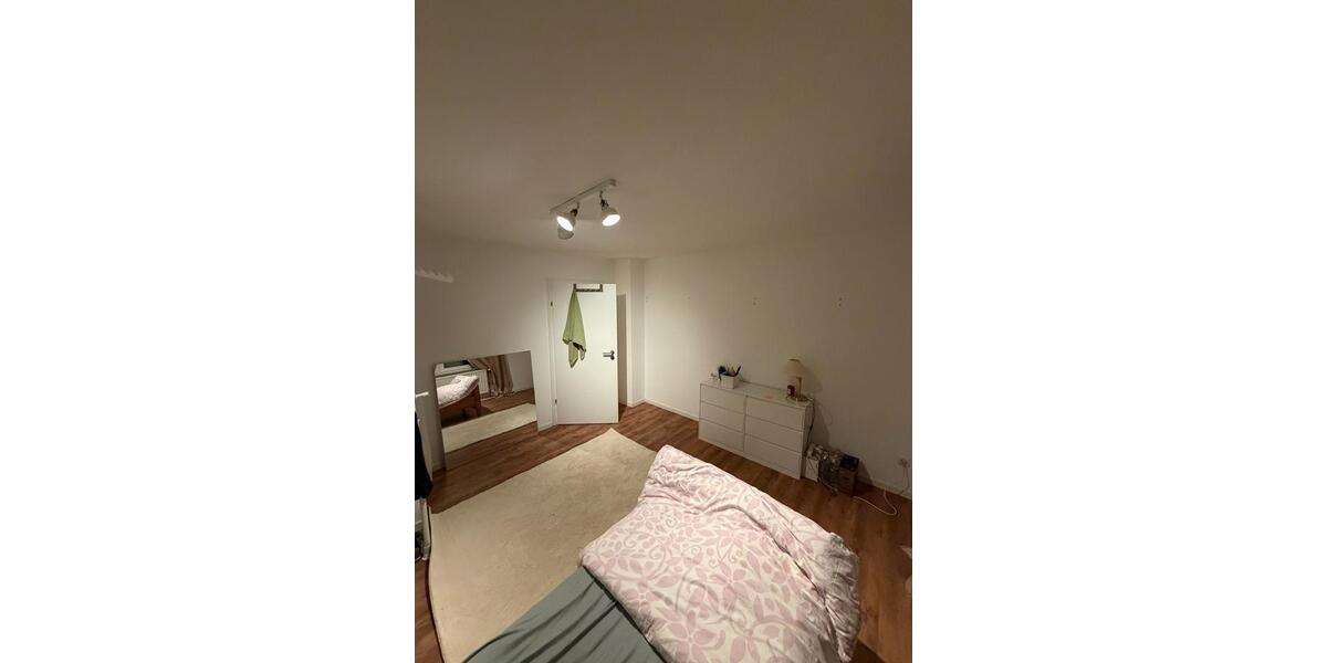 Etagenwohnung Lahntal - 1 Zimmer, 16 m&sup2;, 300&euro; | Angebot:24806194