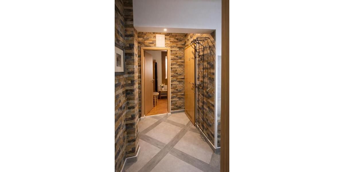 Wohnen auf Zeit Bochum Günnigfeld - 5 Zimmer, 70 m&sup2;, 18&euro; | Angebot:26305436
