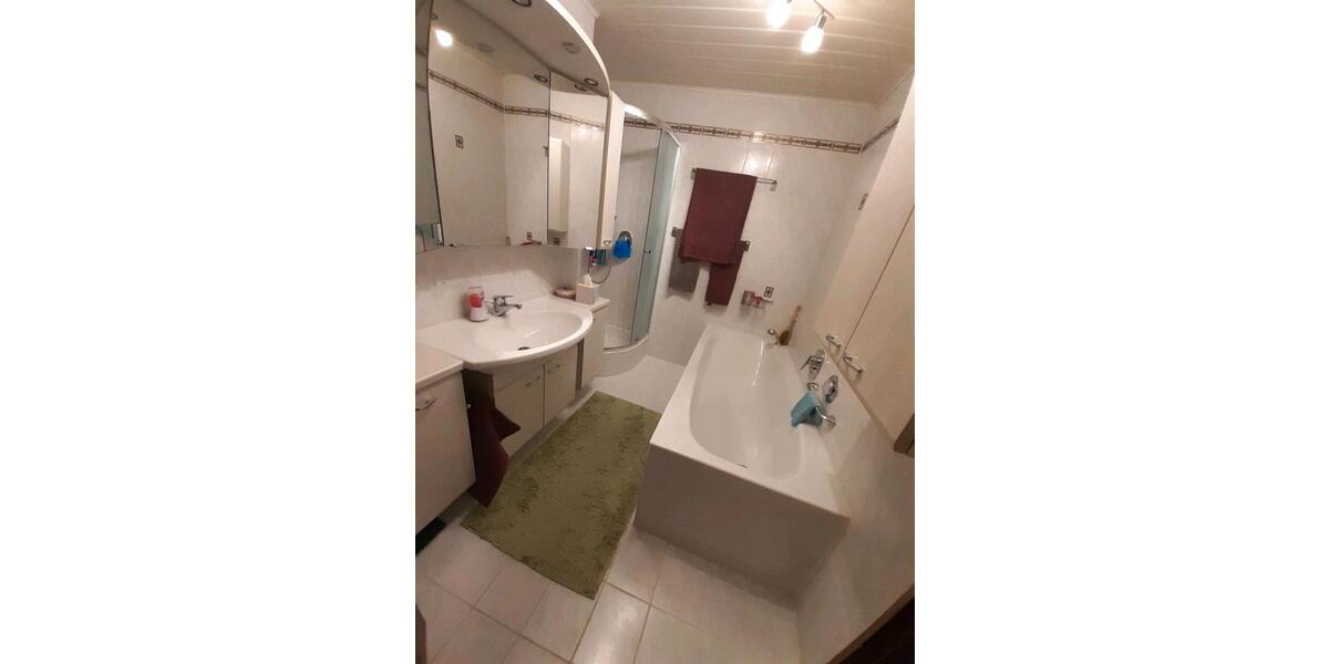 Etagenwohnung Amberg - 3 Zimmer, 83 m&sup2;, 820&euro; | Angebot:26504072