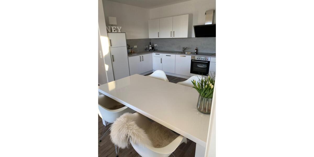 Tolle Penthouse Wohnung 3 zimmer