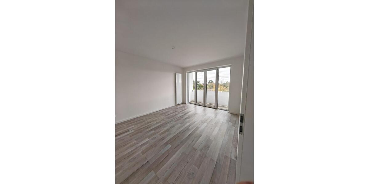 Neu renovierte 2 Zimmer Wohnung 59 m² in Werder Havel Plötzin 1 zimmer