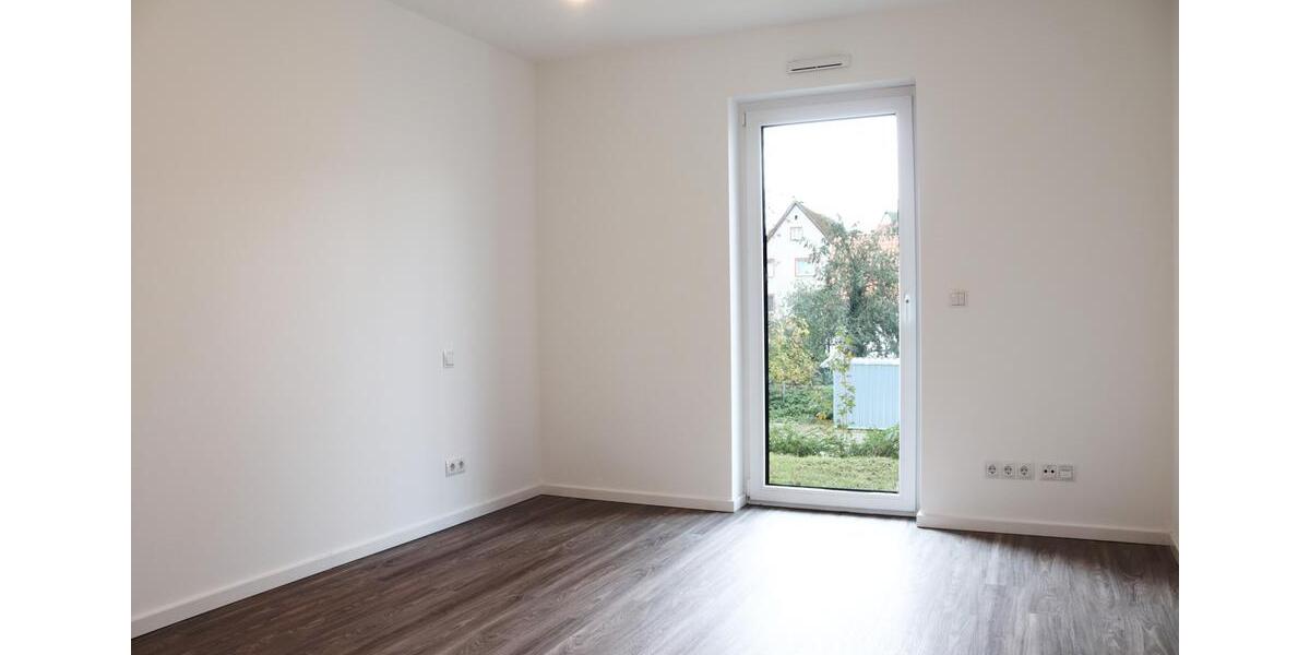 Erdgeschoßwohnung Blomberg - 3 Zimmer, 102 m&sup2;, 1.090&euro; | Angebot:26195765