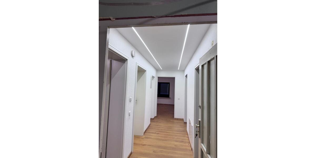 Dachgeschoßwohnung Saarlouis - 3 Zimmer, 76 m&sup2;, 800&euro; | Angebot:25226109