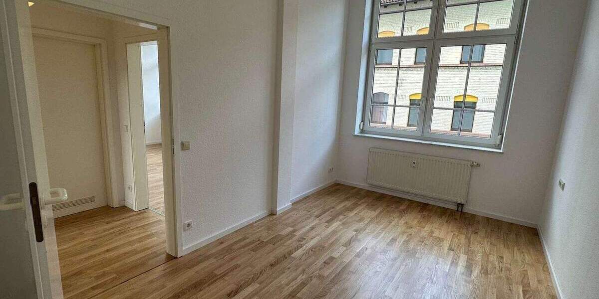 Etagenwohnung Villingen-Schwenningen Schwenningen - 3 Zimmer, 87 m&sup2;, 1.000&euro; | Angebot:25733971