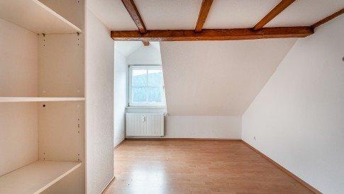 Dachgeschoßwohnung Schramberg Tennenbronn - 2 Zimmer, 45 m&sup2;, 400&euro; | Angebot:26047544