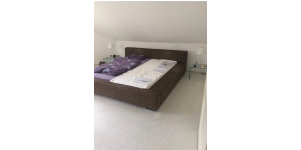 Doppelhaushälfte Ingolstadt - 5 Zimmer, 140 m&sup2;, 1.697&euro; | Angebot:25634011