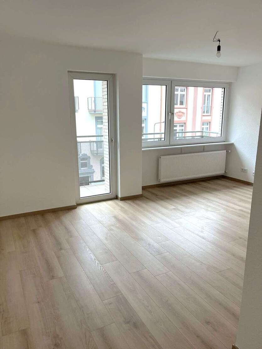 Wohnung zum Mieten in Frankfurt 780 € 26 m² 1 zimmer