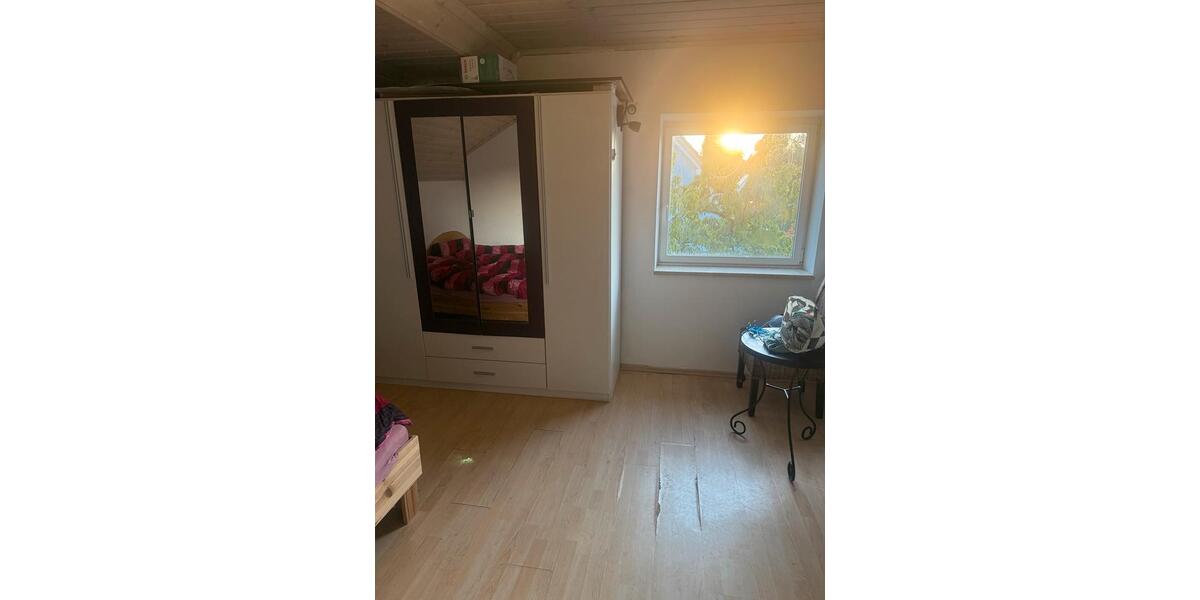 Wohnen auf Zeit Neusäß - 1 Zimmer, 15 m&sup2;, 585&euro; | Angebot:26450833