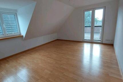 Wohnen auf Zeit Güstrow - 4 Zimmer, 80 m&sup2;, 750&euro; | Angebot:25967800