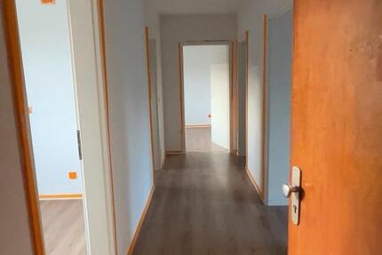 Wohnung Beckum - 3 Zimmer, 80 m&sup2;, 850&euro; | Angebot:27597744