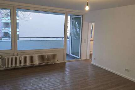 Wohnung Köln Kalk - 1 Zimmer, 45 m&sup2;, 650&euro; | Angebot:26151356