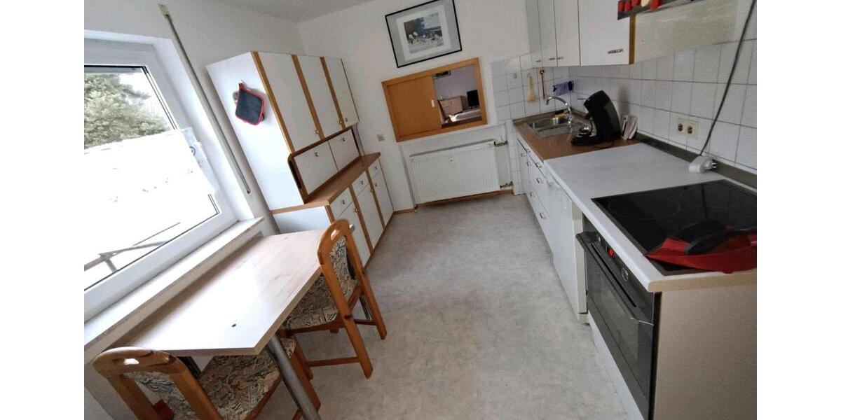 Wohnen auf Zeit Spaichingen - 3 Zimmer, 98 m&sup2;, 1.300&euro; | Angebot:26123165