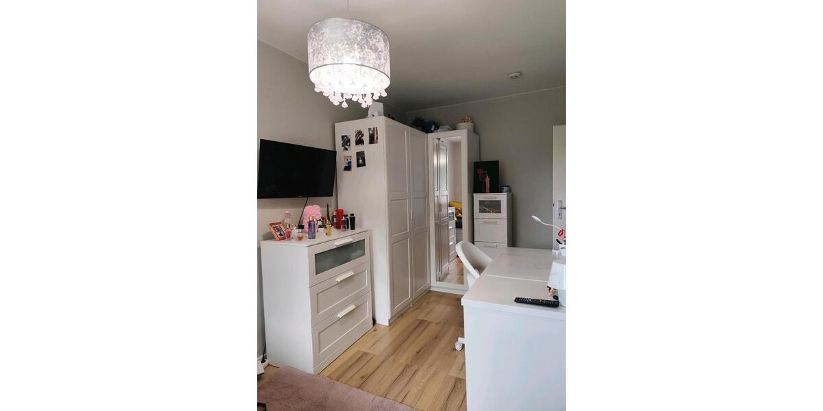 Erdgeschoßwohnung Minden Kuhlenkamp - 4 Zimmer, 91 m&sup2;, 999&euro; | Angebot:24757098