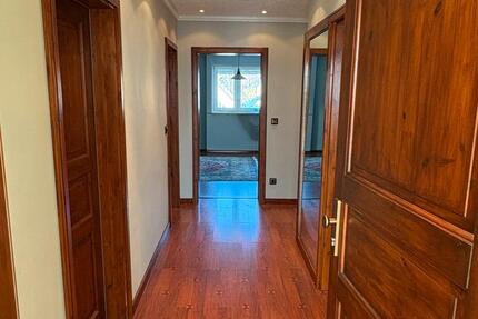 Wohnung Dietzenbach - 2 Zimmer, 70 m&sup2;, 1.300&euro; | Angebot:25792492