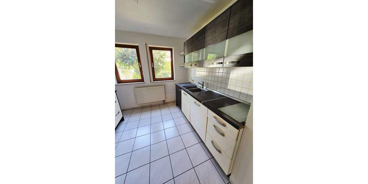 Etagenwohnung Nürnberg Eibach - 3 Zimmer, 90 m&sup2;, 1.200&euro; | Angebot:25245435