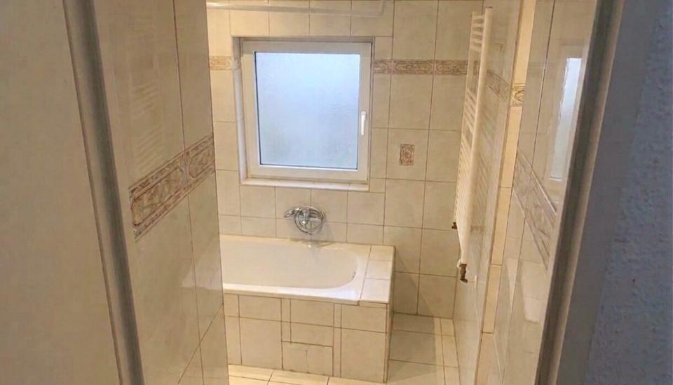 Etagenwohnung Düren Mariaweiler-Hoven - 4 Zimmer, 133 m&sup2;, 1.250&euro; | Angebot:26489416