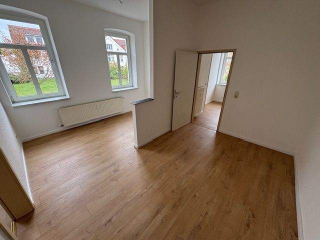Etagenwohnung Oschatz - 2 Zimmer, 40 m&sup2;, 260&euro; | Angebot:24040542