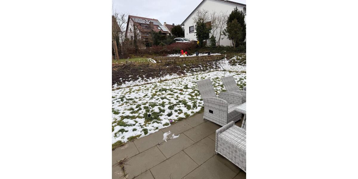 Erdgeschoßwohnung Weinstadt - 3 Zimmer, 119 m&sup2;, 1.602&euro; | Angebot:24753498