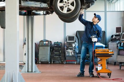 KFZ-Werkstatt (Gewerbehalle Fahrzeugaufbereitung Produktion) in TOP Lage