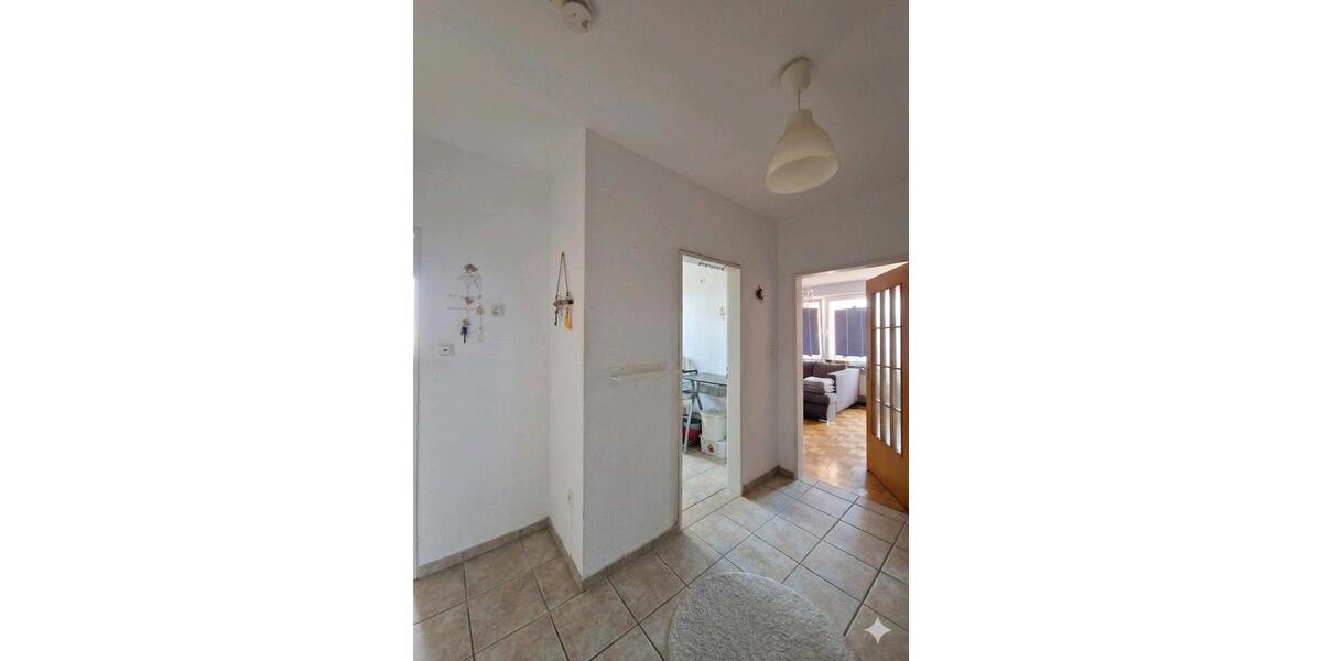 Etagenwohnung Varel - 3 Zimmer, 66 m&sup2;, 630&euro; | Angebot:26582765