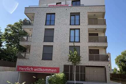 Wohnung Leonberg - 3 Zimmer, 87 m&sup2;, 1.601&euro; | Angebot:25193792