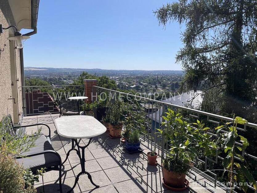 MöbliertFurnished 1,5 Zimmer Apartment mit Dachterrasse in Dresden-Loschwitz max. 2 Personen