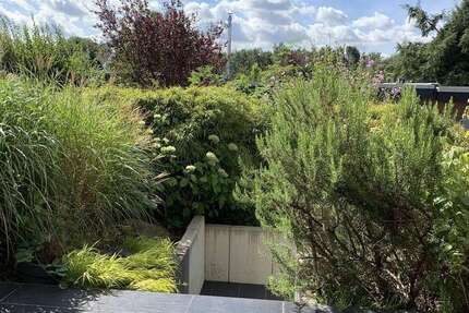 Haus Haan - 4 Zimmer, 140 m&sup2;, 2.100&euro; | Angebot:26732531