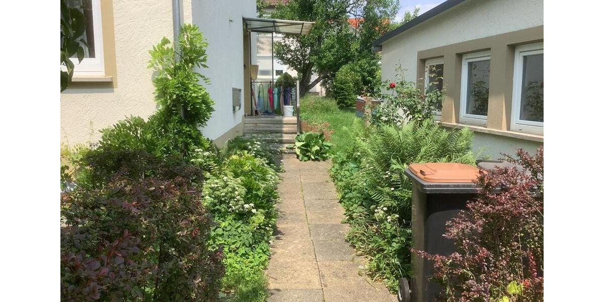 Wohnen auf Zeit Reutlingen Sondelfingen - 2 Zimmer, 15 m&sup2;, 200&euro; | Angebot:24112219