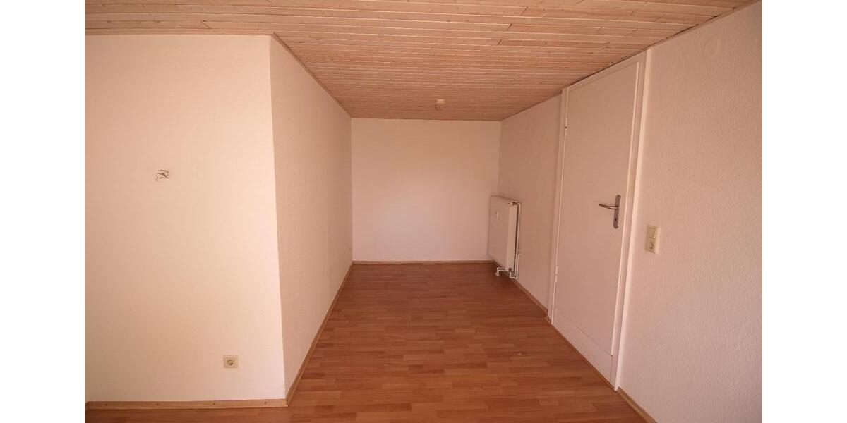 Schöne, helle 3-Zimmer-Maisonette-Wohnung in Veltenhof 3 zimmer