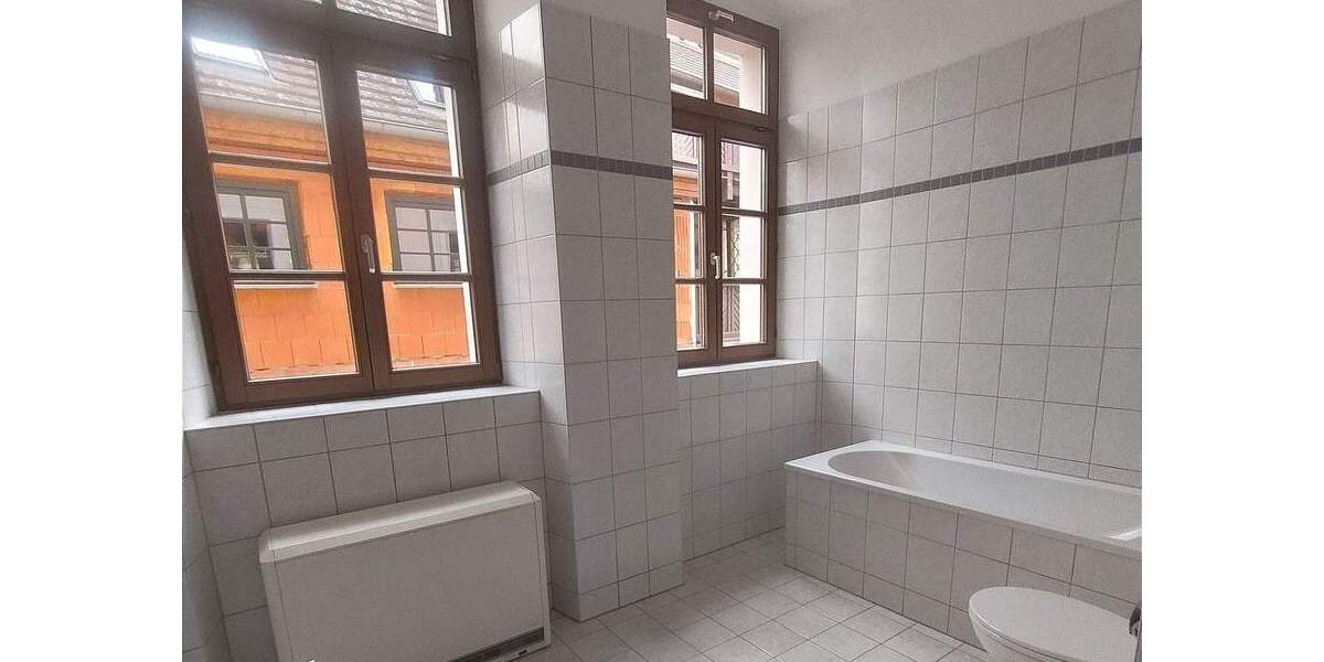 Etagenwohnung Bautzen - 4 Zimmer, 113 m&sup2;, 905&euro; | Angebot:26187471