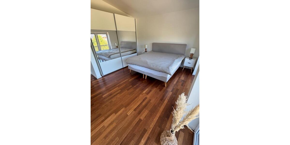 Maisonettenwohnung Hamburg Wandsbek - 5 Zimmer, 190 m&sup2;, 3.000&euro; | Angebot:26566824