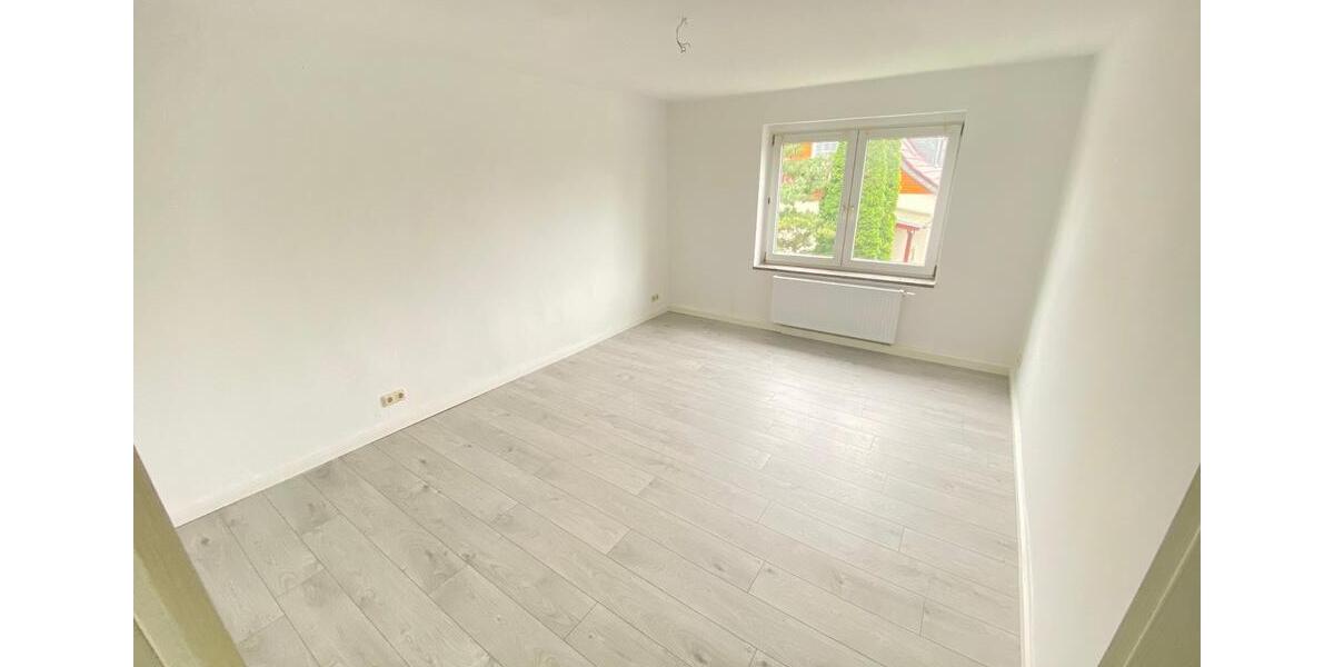 Etagenwohnung Genthin - 3 Zimmer, 63 m&sup2;, 462&euro; | Angebot:24803336