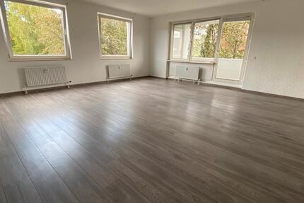 Wohnung Wuppertal - 2 Zimmer, 73 m&sup2;, 799&euro; | Angebot:27617605