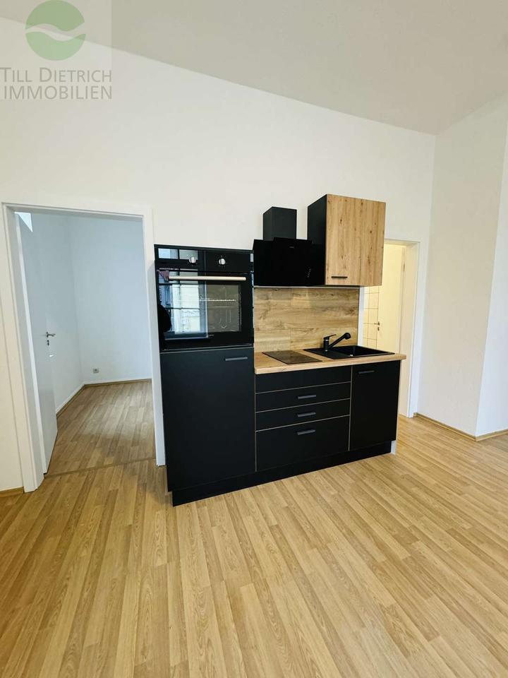 2-Raum Wohnung mit Einbauküche in zentraler Stadtlage