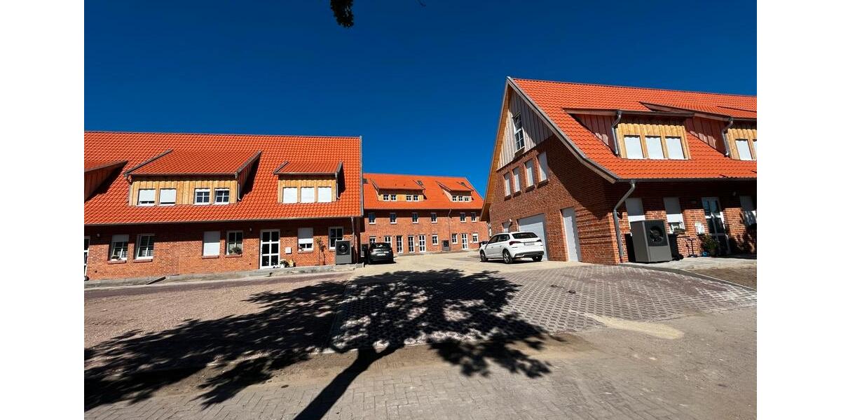 Reihenhaus Burgdorf - 5 Zimmer, 180 m&sup2;, 1.650&euro; | Angebot:25152058