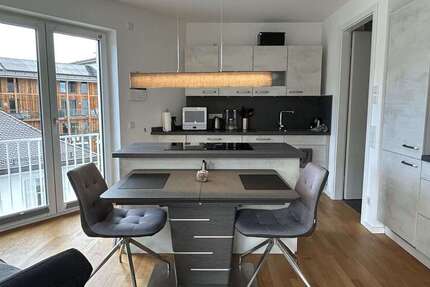Wohnung Wolfratshausen - 2 Zimmer, 61 m&sup2;, 1.200&euro; | Angebot:27034082