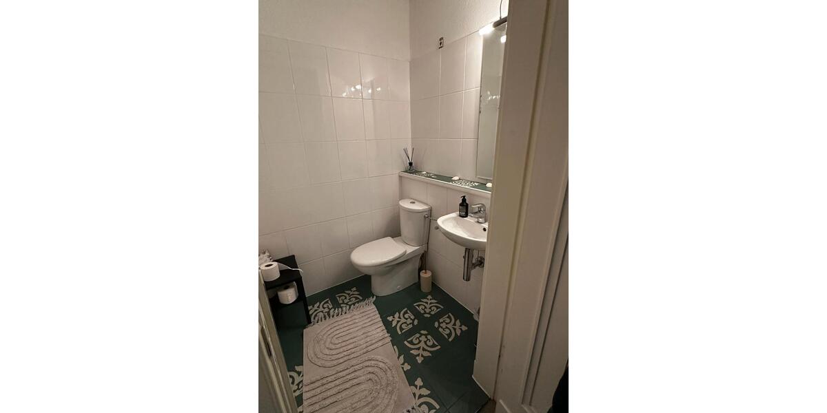 Etagenwohnung Wilhelmshaven - 5 Zimmer, 165 m&sup2;, 1.155&euro; | Angebot:26180141