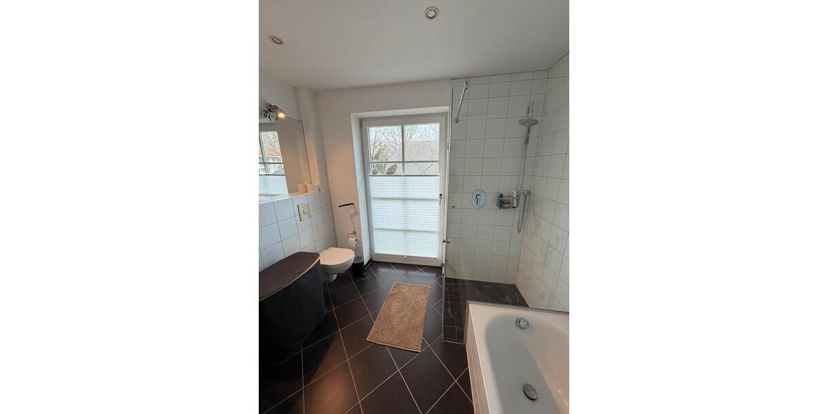 Etagenwohnung Gütersloh Kattenstroth - 3 Zimmer, 90 m&sup2;, 1.350&euro; | Angebot:24841406