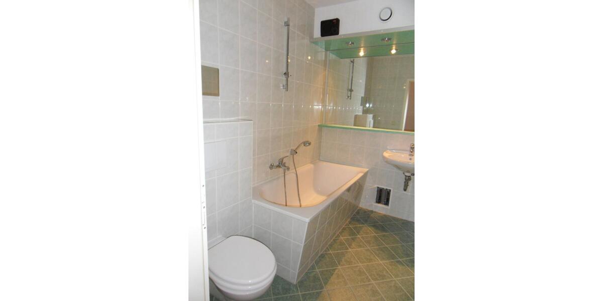 Erdgeschoßwohnung Kamenz - 3 Zimmer, 62 m&sup2;, 400&euro; | Angebot:25340980