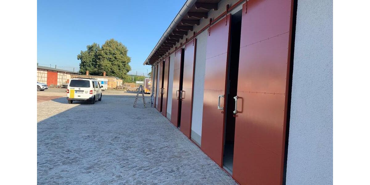 neue Lagerhalle im abgeschlossenen Gewerbehof zimmer